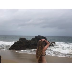 Meet your Posher, Chloe